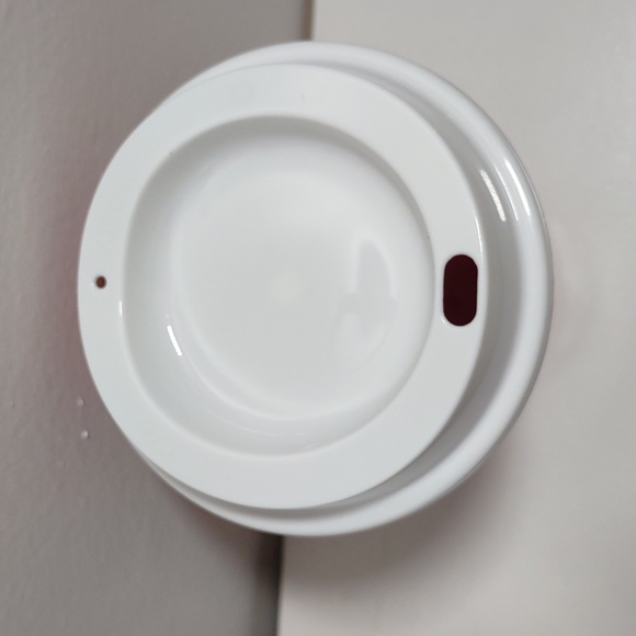 ๐๐ Starbucks 2023 Holiday Limited Edition Reusable Red Cup 16oz๐๐ - Picture 6 of 8